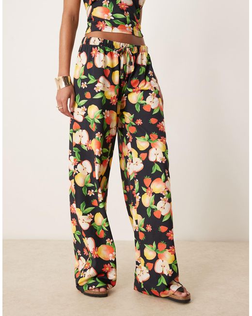 ASOS Natural – hose mit weitem bein und früchte-print, kombiteil