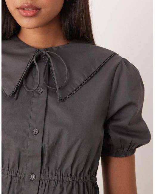 Glamorous Gray – geraffte bluse