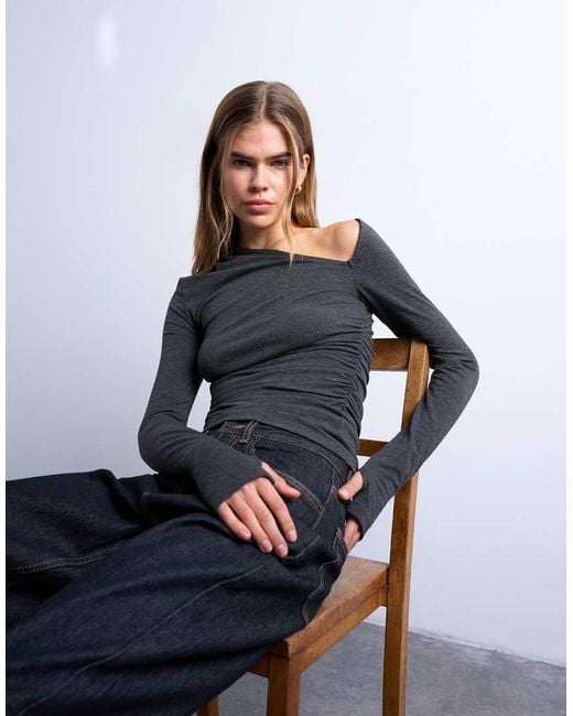 Top Fruncido De Manga Larga Con Cuello Asimétrico Y Acabado Cepillado De TOPSHOP de color Blue