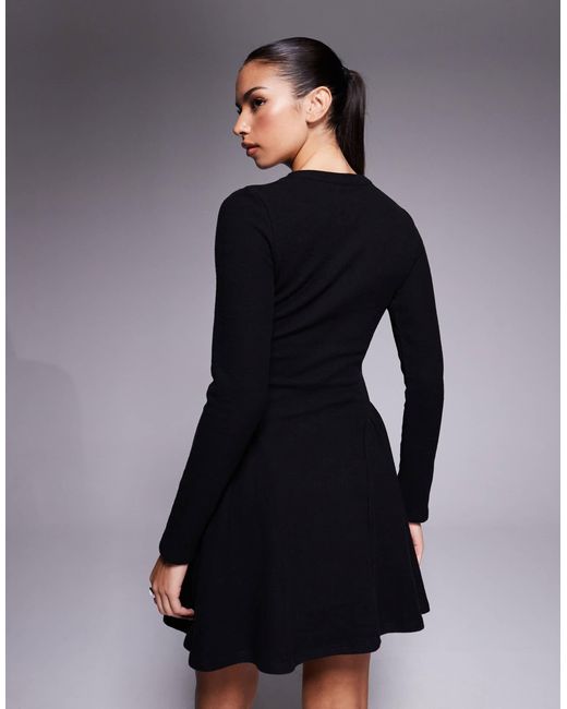 ASOS Blue – superweiches, langärmliges godet-minikleid