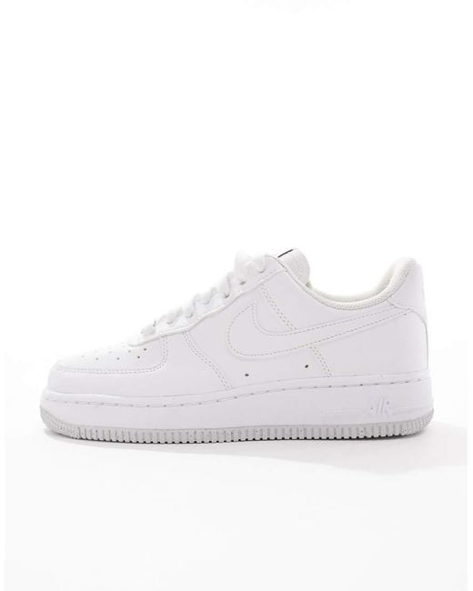 Nike White Air Force 1 '07 Fresh Sneakers