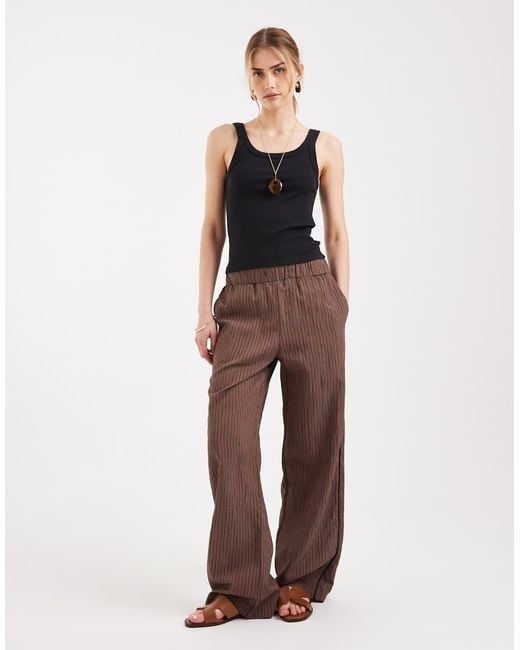 Levi's Black Essential Rib Tank