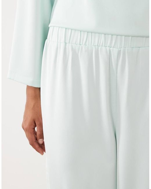 Iyal White Slim Wide Leg Trouser Co-Ord