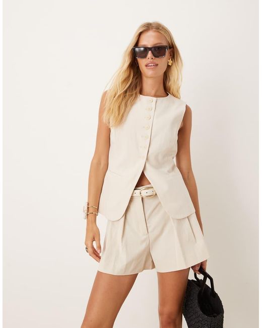 Gilet Sartoriale Marrone Con Scollo A Barchetta di Mango in Natural