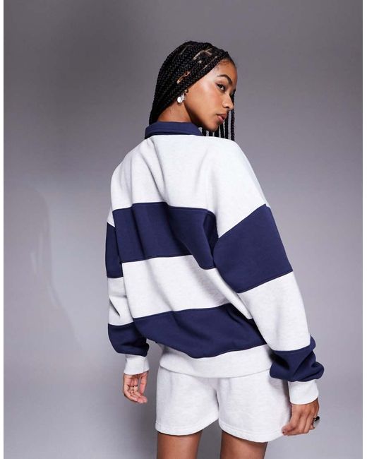 Kaiia Asos Design in het Blue