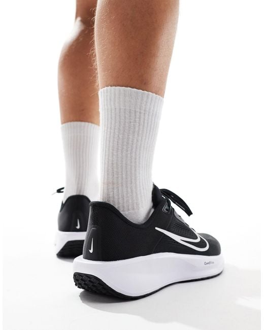 Nike White Quest 6 Trainers for men