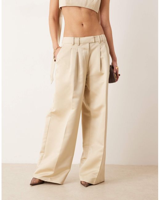 Tall - pantalon ample habillé en satin à pinces - huître ASOS en coloris Natural