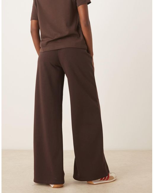 ASOS Brown Extreme Wide Leg Low Rise jogger