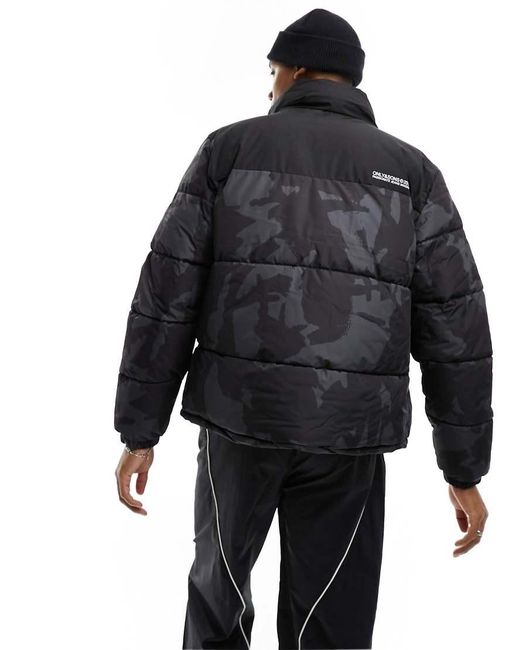 Chaqueta De Plumas Negra De Corte Cuadrado Extragrande Con Estampado De -Negro Only & Sons de hombre de color Black