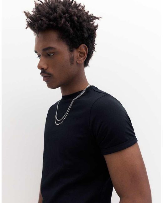 Pull&Bear White Basic Muscle Fit T-Shirt for men