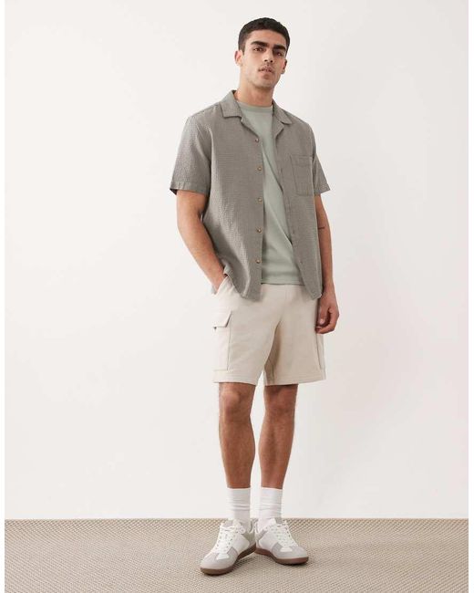 New Look Natural Cargo Shorts for men