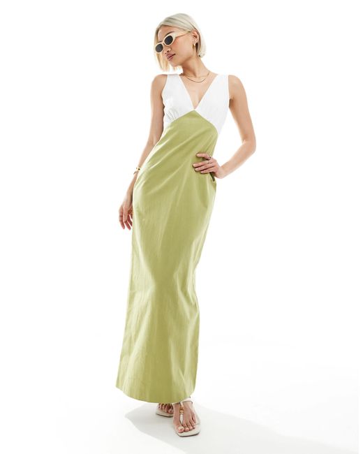 Robe longue en tissu aspect lin à décolleté plongeant contrastant - crème et olive 4th & Reckless en coloris Green