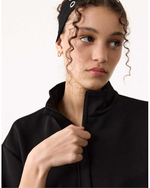 Stradivarius Black Soft-touch Sweatshirt With Zip