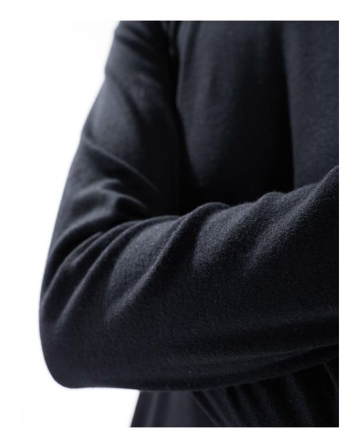 Robe courte à manches longues et à capuche en jersey Monki en coloris Black