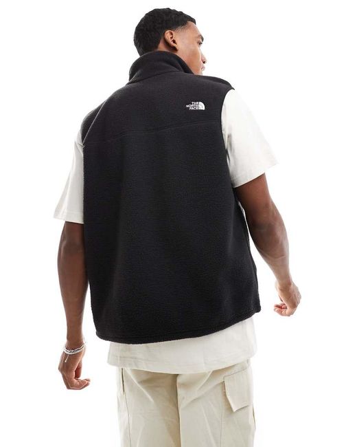 The North Face Black Yumiori Vest for men