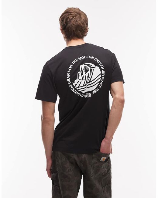 The North Face Black Monte Backprint T-shirt for men
