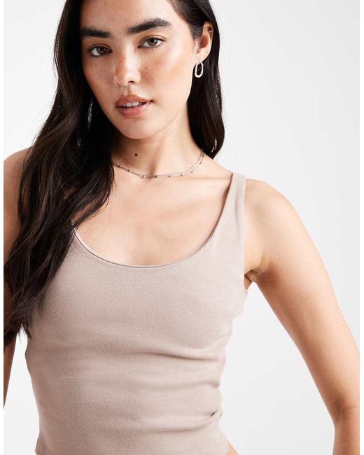 New Look Basic Cropped Hemdje Met Lage Ronde Hals in het Blue