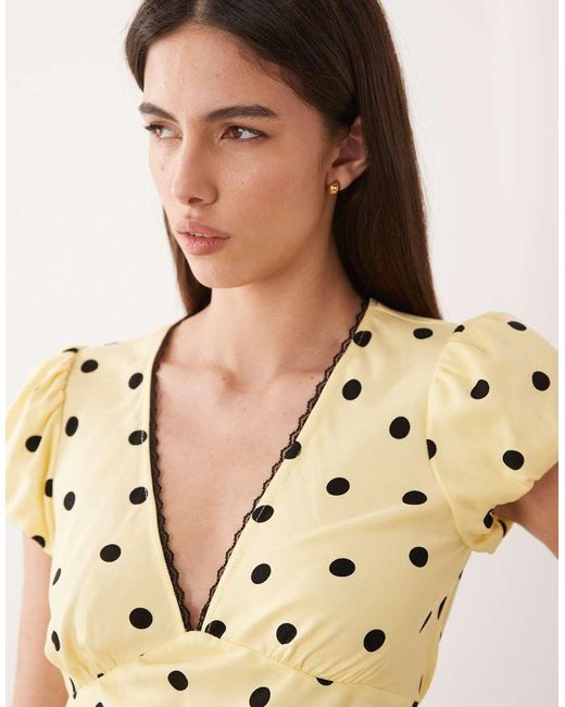 Nobody's Child Natural Minnie V-neck Cap Sleeve Top
