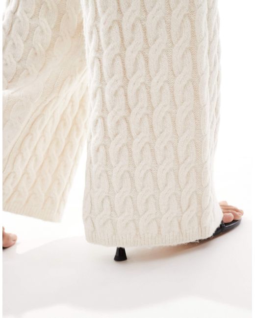4th & Reckless White – strickhose