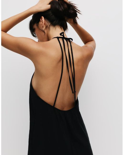 Pull&Bear Midi Jurk Met Halternek in het Black