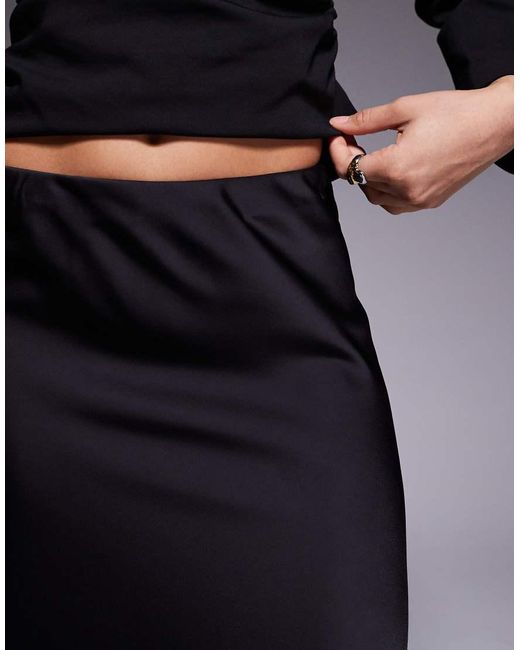 River Island Satijnen Maxi Rok in het Black