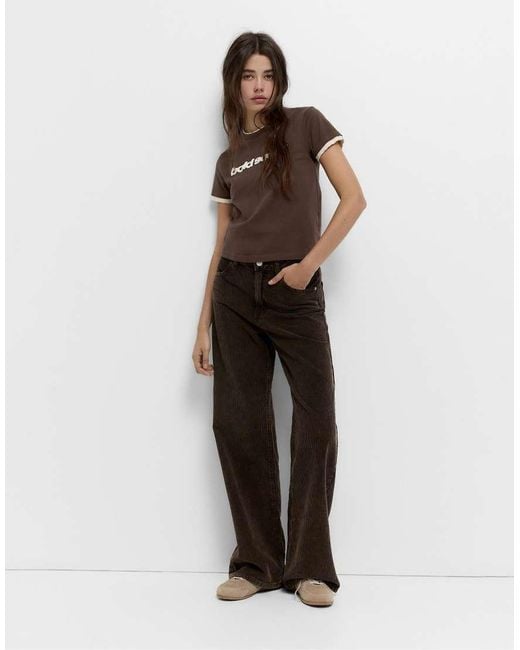 T-Shirt Con Maniche Doppie di Pull&Bear in Brown