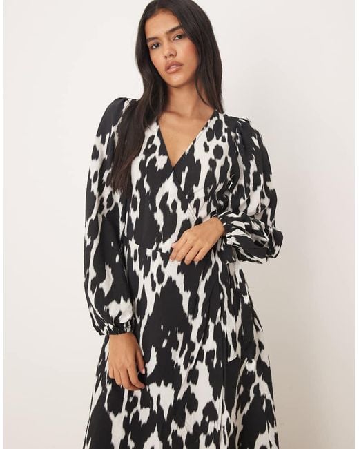 Jdy White Wrap Midaxi Dress