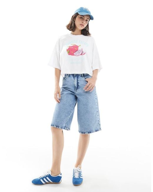T-Shirt Taglio Corto Bianca Con Grafica "Paradise" di ONLY in White