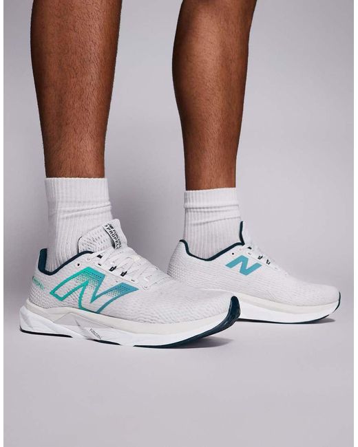 New Balance Metallic Fuelcell Propel Running Trainers for men