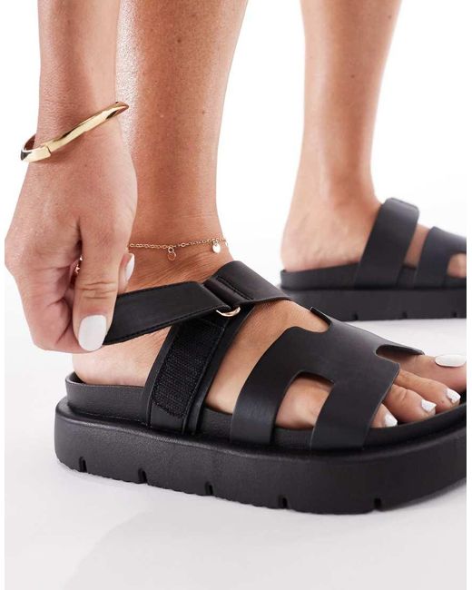 Sandalias Negras Con Tiras Dobles De London Rebel de color Black