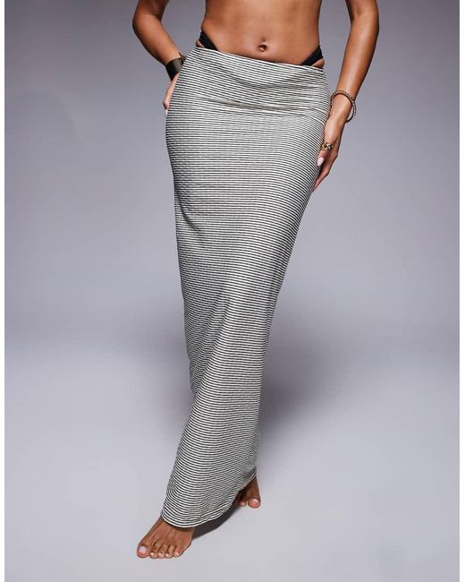 Moda Minx Gray Textured Maxi Skirt