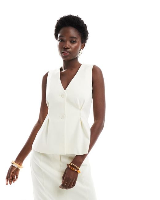 4th & Reckless White Tailored Pleat Detail Waistcoat Co-Ord