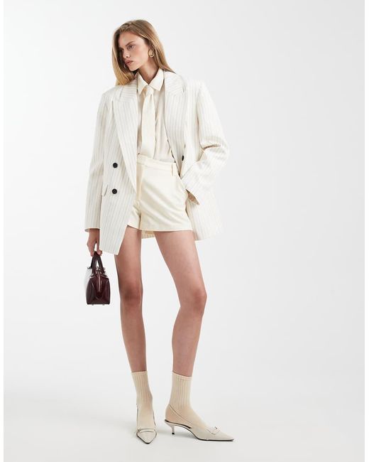 ASOS Getailleerde Micro Short in het Natural
