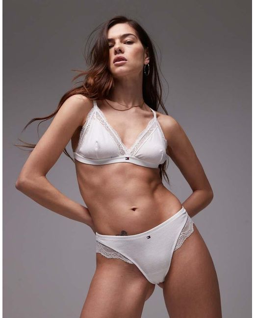 Tommy Hilfiger Kanten String in het Brown