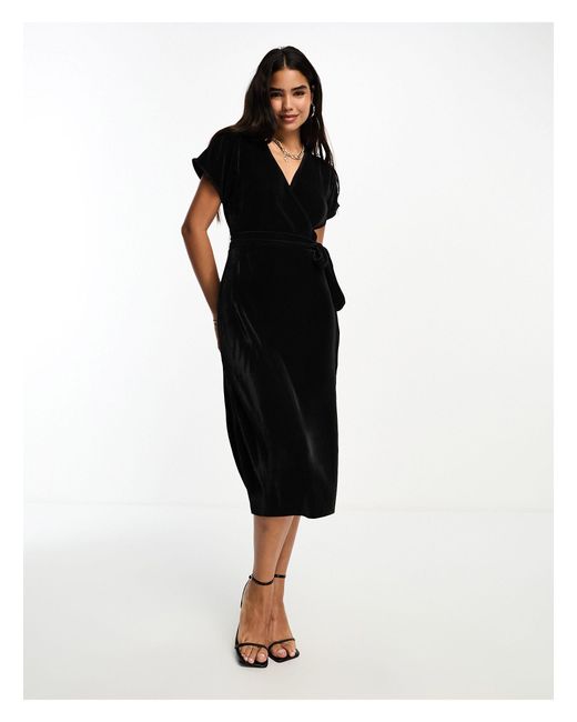 Vero Moda Plisse Wrap Midi Dress in Black | Lyst Canada