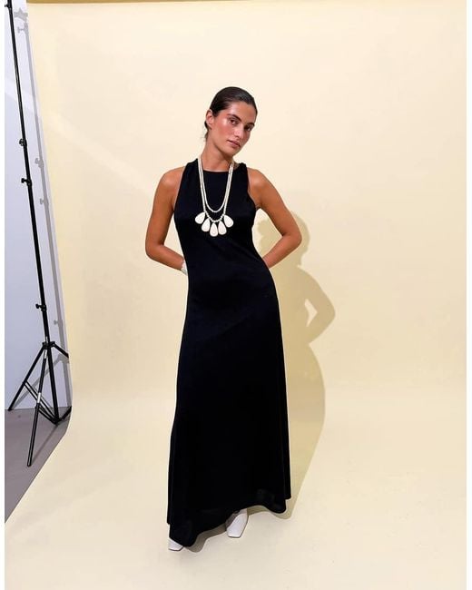 NA-KD Black Twist Back Maxi Dress