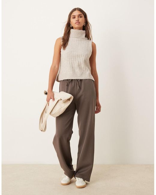 Vila Natural Ribbed High Neck Sleevless Knitted Vest