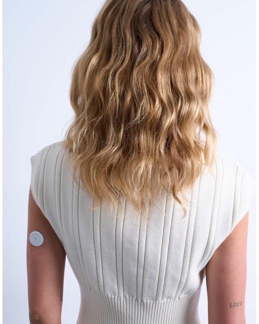 TOPSHOP Brown – tailliertes oberteil aus kompaktstrick