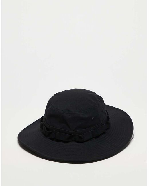 The North Face Class V Brimmer in het Black