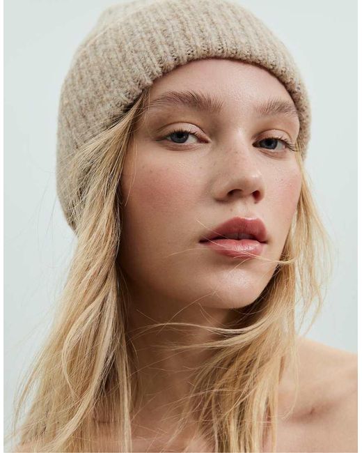 Stradivarius Brown Ribbed Cap With Plate
