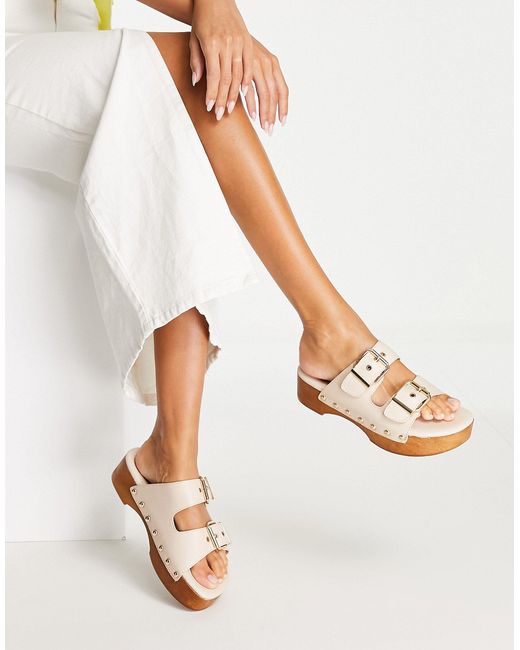 Hellena - sandali stile zoccolo beige con fibbia di Raid in White
