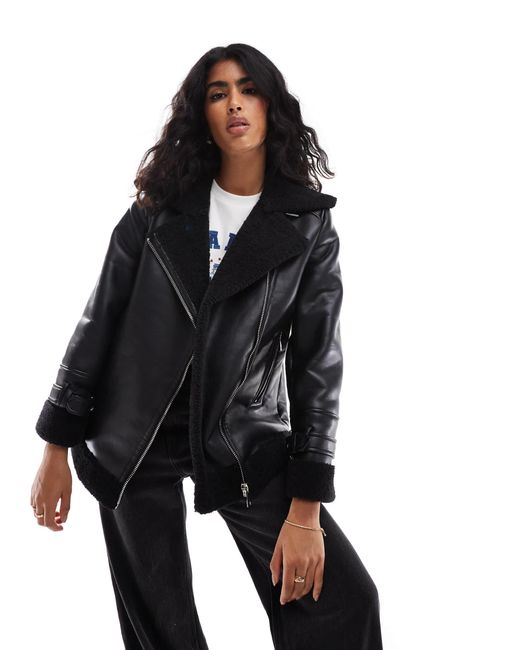 Stradivarius Black Oversized Borg Lined Aviator