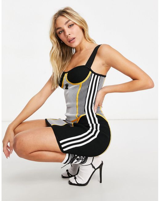 Adidas Originals Black X Paolina Russo – Strick-Korsett-Kleid mit Logo und Colourblock-Design