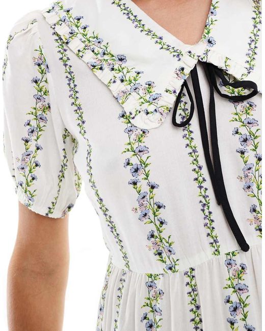 New Look White Floral Stripe Tie Front Mini Smock Dress