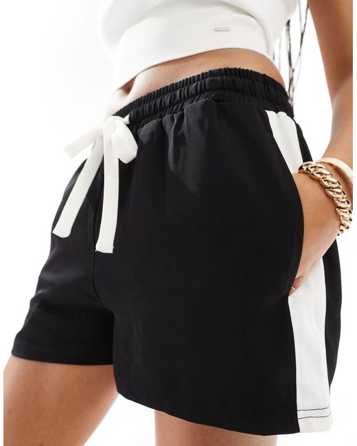 ASOS White Pull On Shorts With Contrast Panel