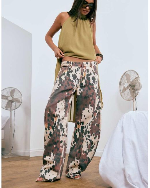 Lioness Multicolor Exclusive Horseshoe Barrel Leg Jeans