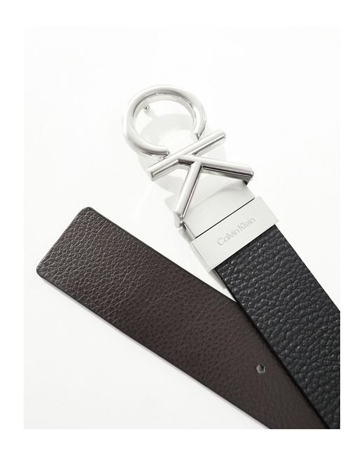 Cinturón marrón y negro Calvin Klein de hombre de color Gray