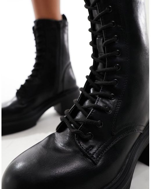 Botas negras con tacón y cordones New Look de color Black