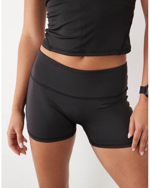 Active di 4505 in Black