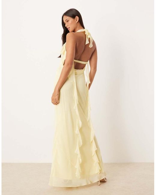 Vestido Lencero Midi Amarillo De Chifón Con Insertos De Encaje De ASOS de color Natural